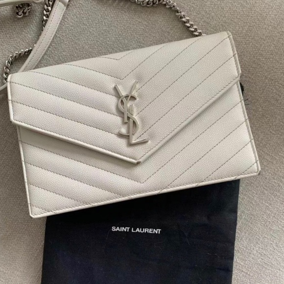Saint Laurent Envelope Wallet bag - Picture 2 of 15
